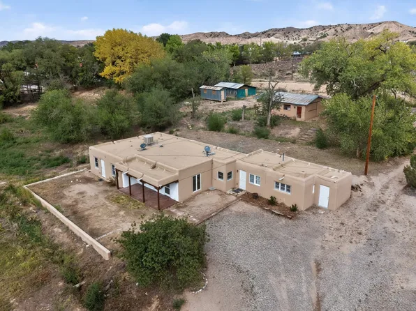 204 El Llano Rd, Espanola, NM 87532