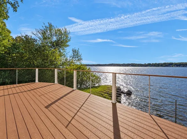 23 Plymouth Blvd, Westport, MA 02790