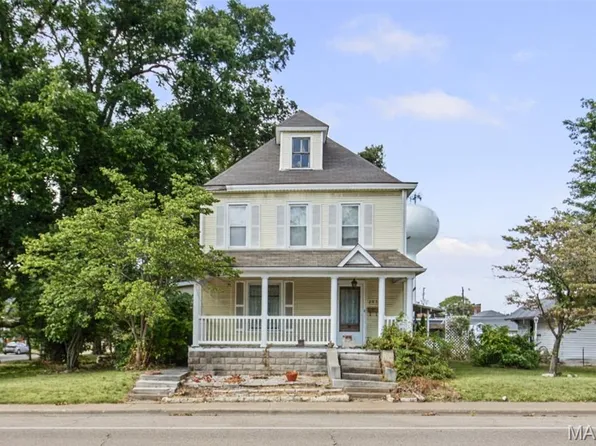 205 W Carpenter St, Jerseyville, IL 62052