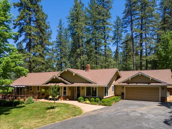 10666 Round Valley Rd, Grass Valley, CA 95949