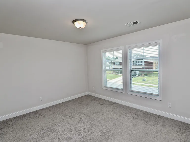 870 Curlew Cir — Photo 52