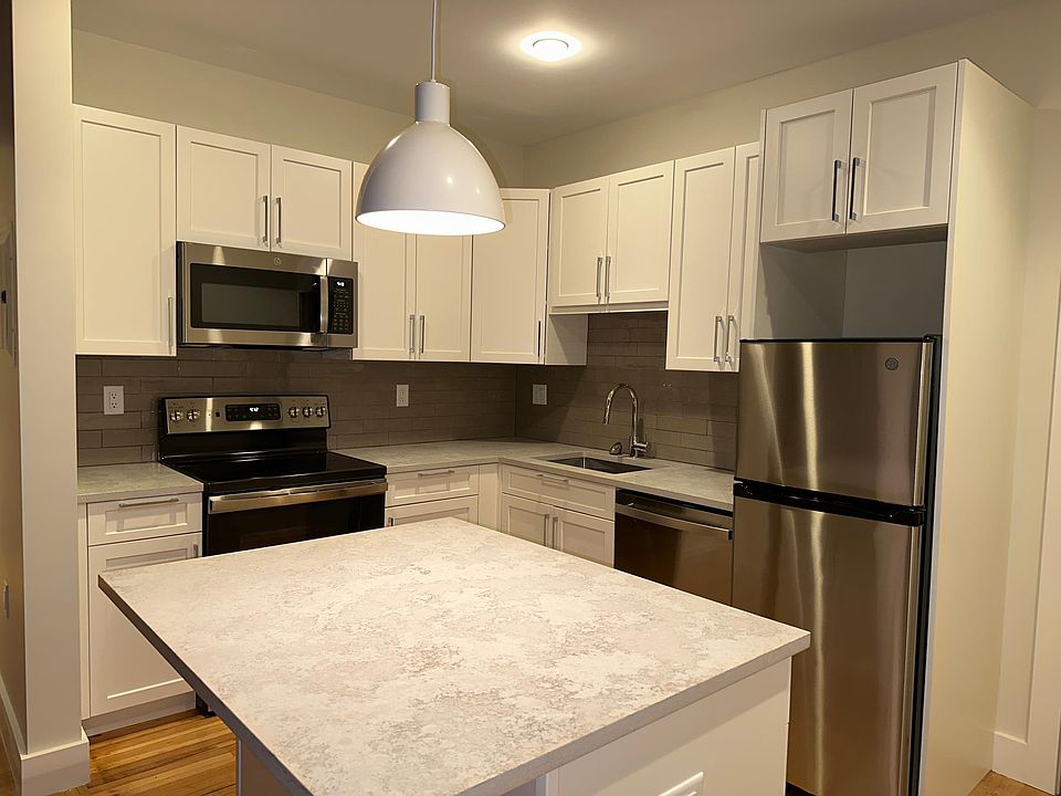 1st image of 9 Sewall Ave #300
