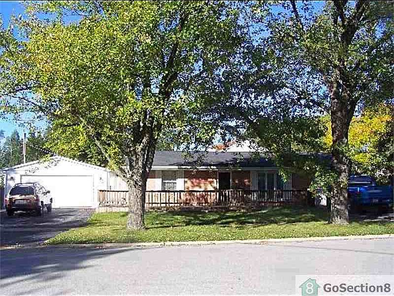 1st image of 22238 Navaho Ave