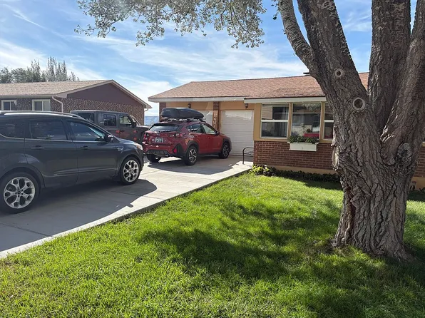 402 Sapphire St, Rock Springs, WY 82901