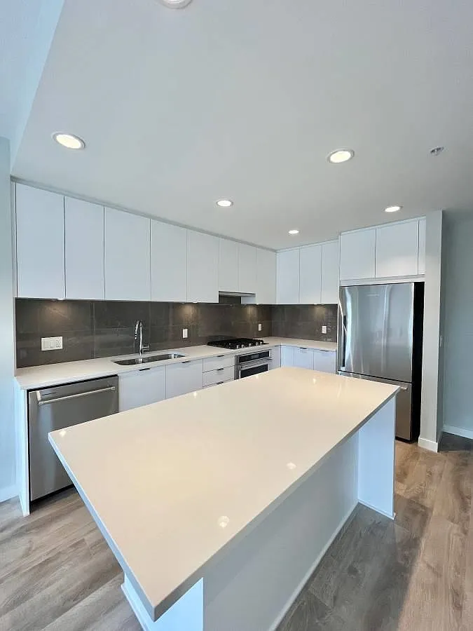 2 bed, 863 sqft, $2,900 — Photo 1