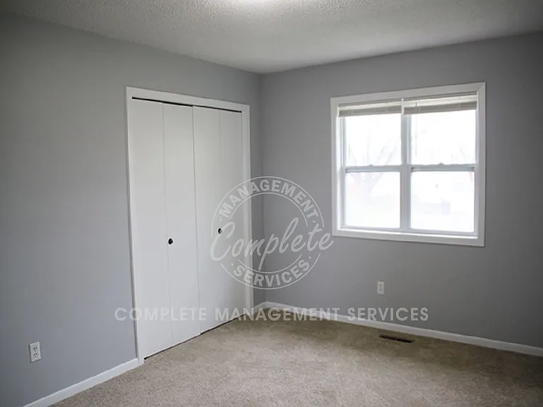 1014 3rd Ave E — Photo 10