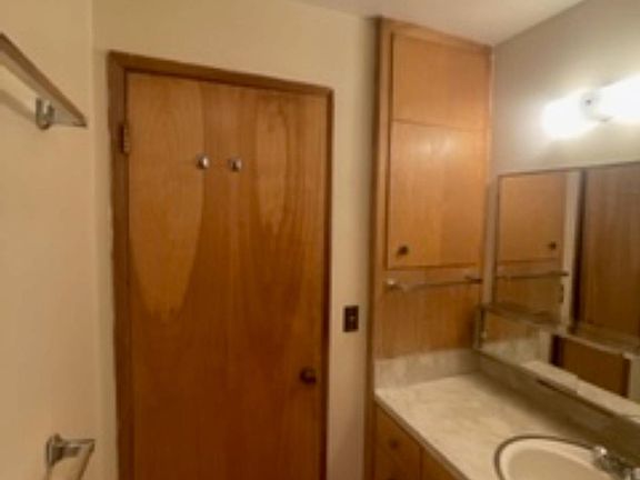 5th image of 3020 Harvard Ave E #202