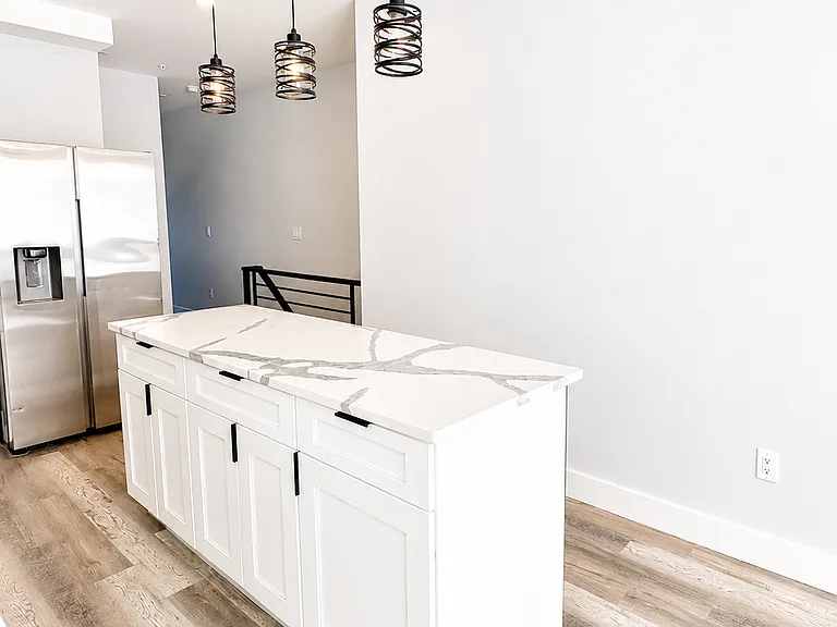1533 N Lawrence St #1 — Photo 11