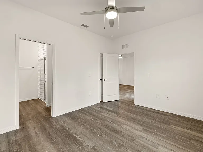 1070 Nomad Rd #1070 — Photo 16