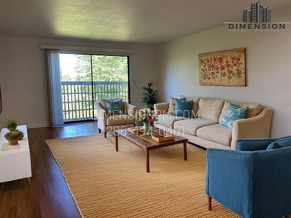 3rd image of 5725 Auburn Way S #107