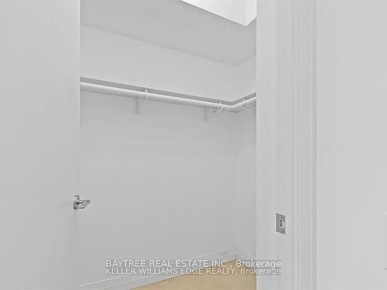 25 Carlton St #2308 — Photo 11