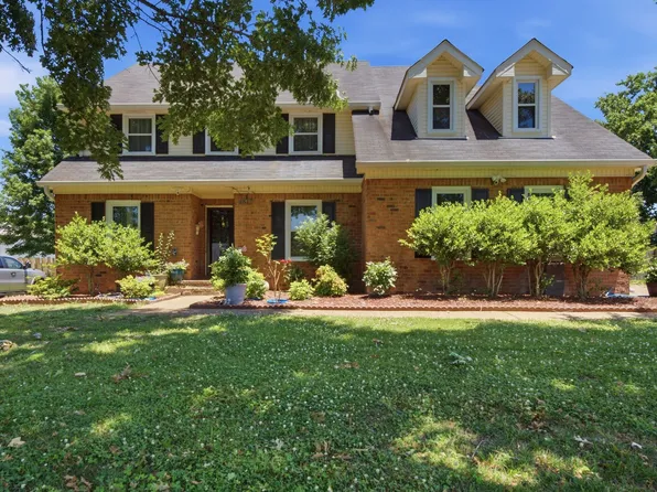 4817 Morgan Dr, Old Hickory, TN 37138