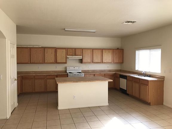 5th image of 4534 N 124th Ave