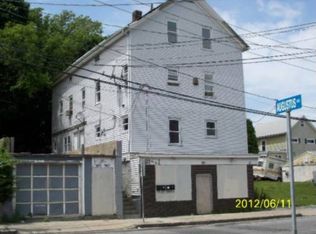 903 Rodman St, Fall River, MA 02721