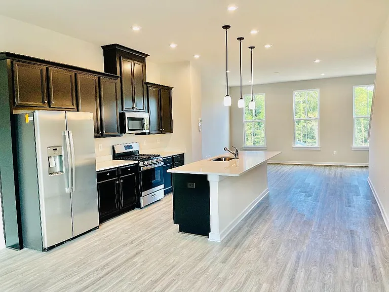 17912 Woods Overlook Dr — Photo 13
