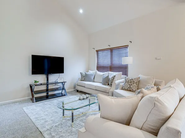 15555 E 40th Ave #Id1545852p, Denver, CO 80239
