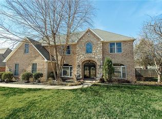 3886 E Natchez Trce, Fayetteville, AR 72703
