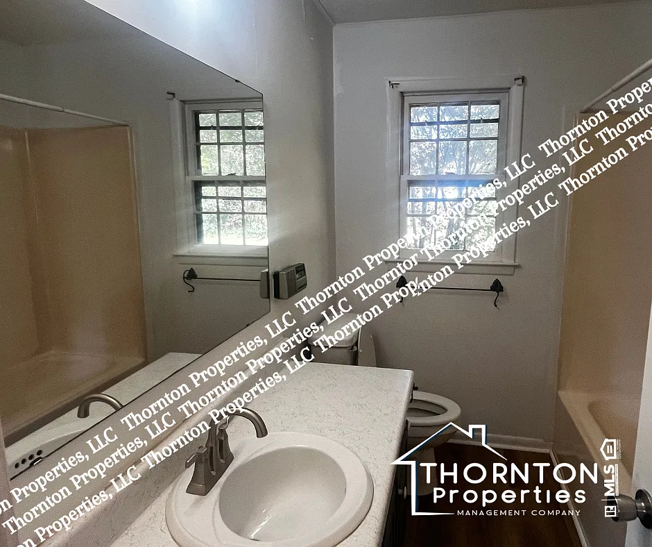 4 bed, 1625 sqft, $1,500 — Photo 4