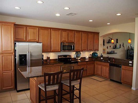 5th image of 10144 Arbor Run Dr Unit 65