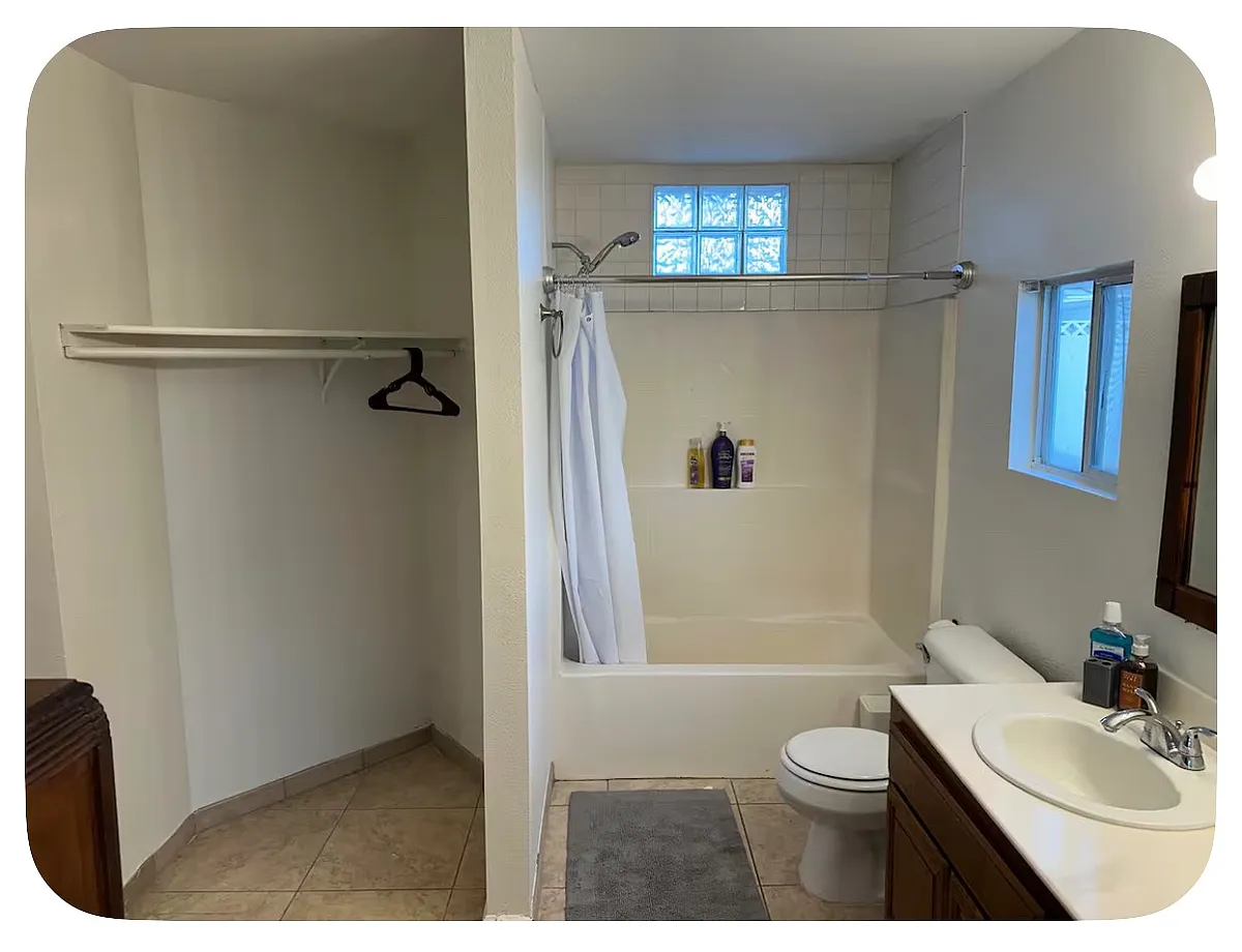 Building Photo - 1008 Yucca Ave #B