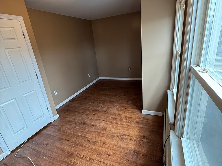 220 S Burnett St #3 — Photo 4
