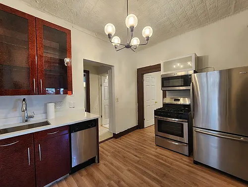1619 S Loomis St #1-H Photo 1