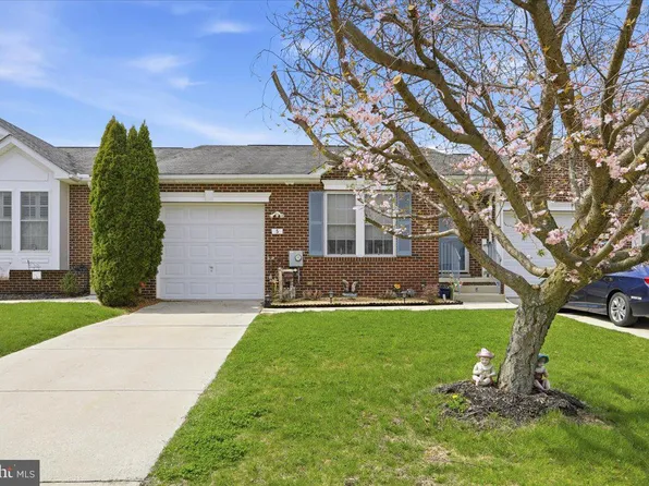 5 Eckstine Ct, Smithsburg, MD 21783