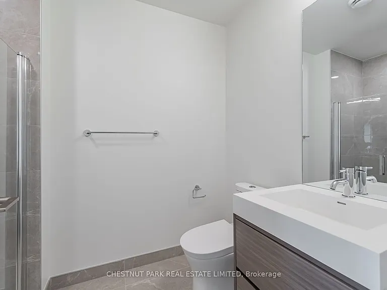 9 Tecumseth St #107 — Photo 4
