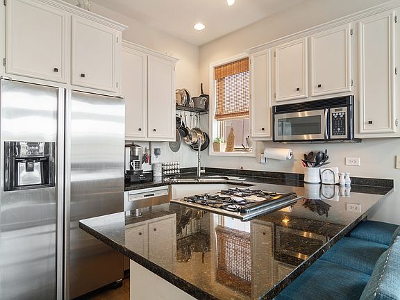 3rd image of 1875 N Winnebago Ave #8