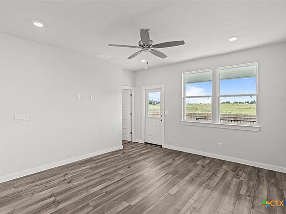 5th image of 2939 Angelou St
