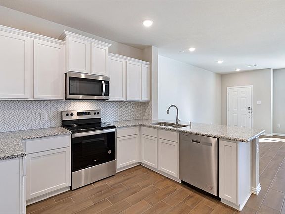 3rd image of 11922 Amber Oak Way Building 3