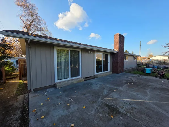 5101 Royal Ave, Eugene, OR 97402