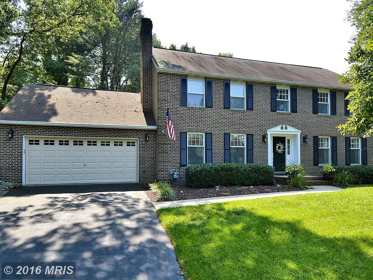 968 Lynch Dr photo 1