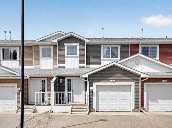 800 NE Yankee Valley Blvd SE #1204, Airdrie, AB T4A 2L2