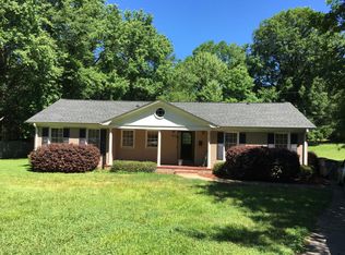4237 Folkston Dr, Charlotte, NC 28205