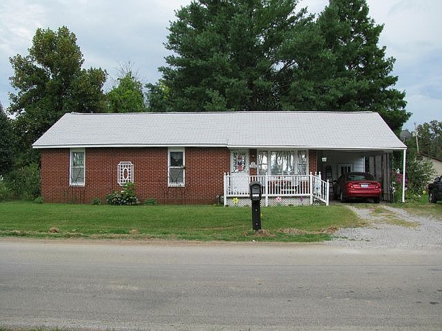 1st image of 300 W Main St
