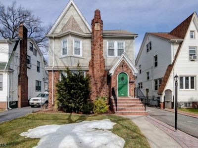 9 Melrose Ter, Elizabeth, NJ, 07208