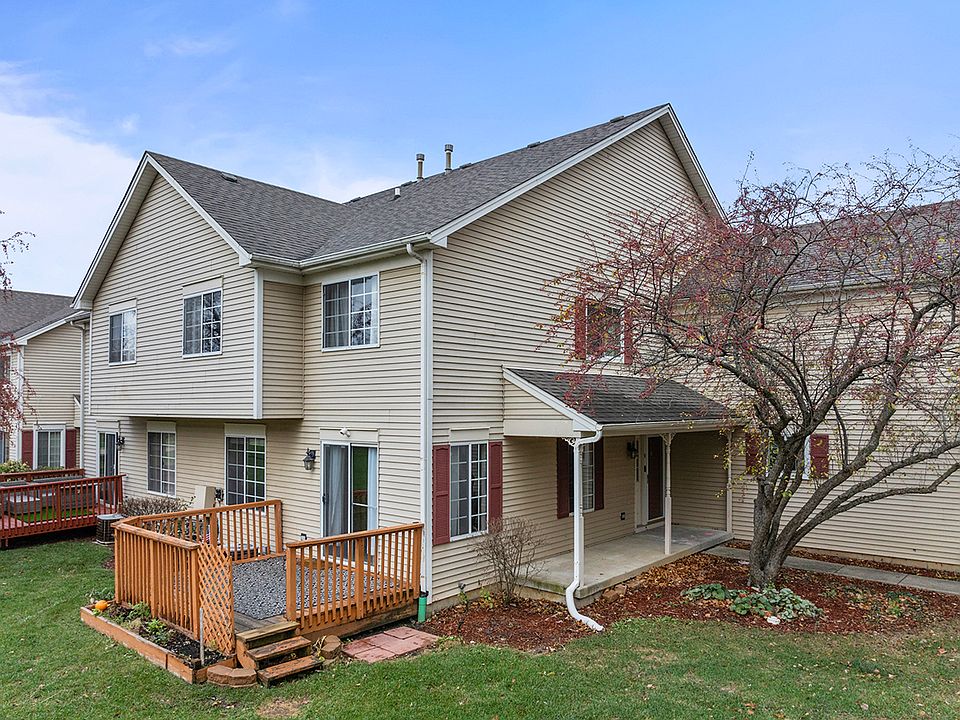1st image of 252 Village Creek Dr