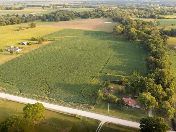 E 291st St, Harrisonville, MO 64701