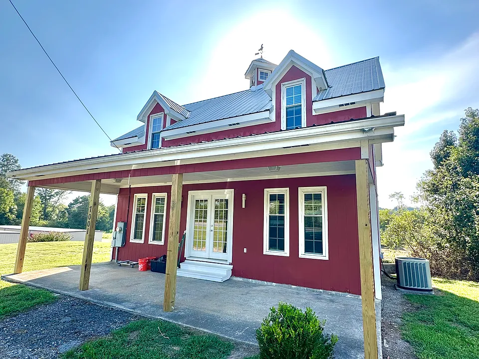 7001 N Hwy N