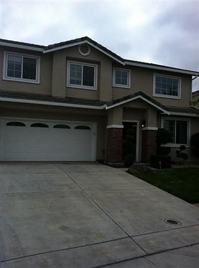 1st image of 2852 Wisteria Ln