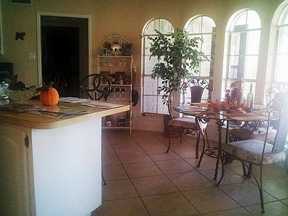 5th image of 2105 Wilson Dr