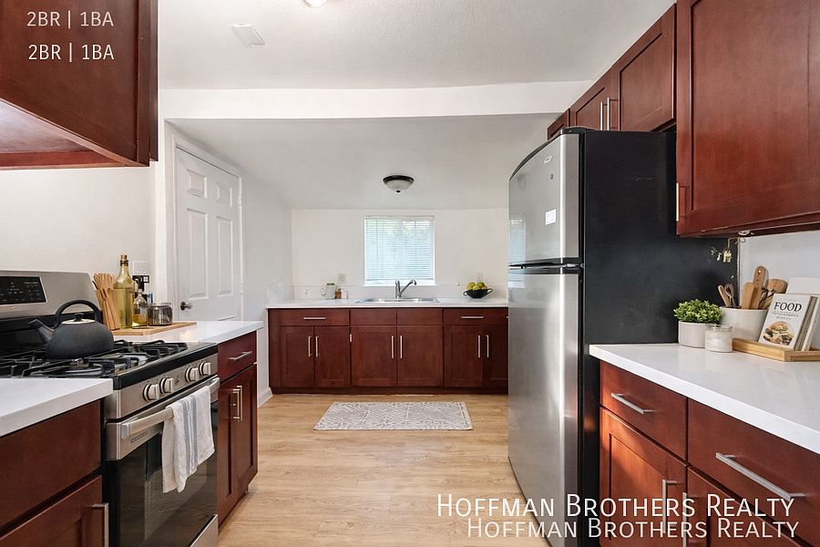 2nd image of 2741 S Orange Dr