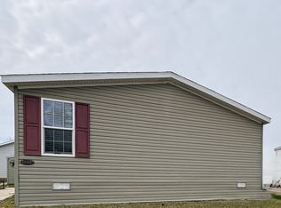 12250 Woodland Ridge Cir #367, South Lyon, MI 48178