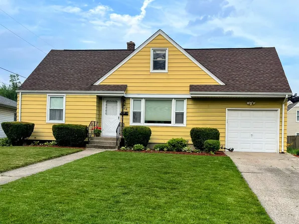 2114 25th St, Rockford, IL 61108