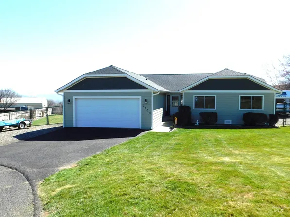 3005 Dove Dr, Clarkston, WA 99403