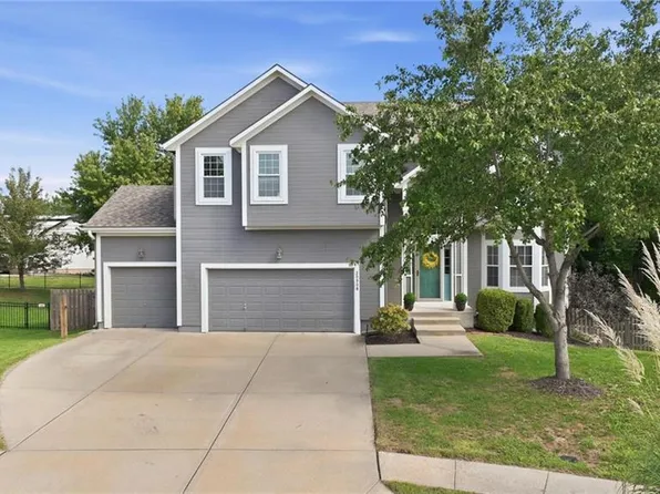 20908 W 53rd St, Shawnee, KS 66218