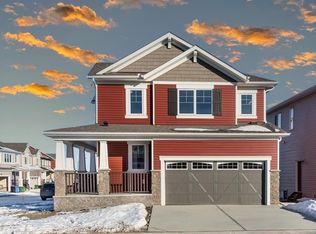 8 Cityspring Cmn NE, Calgary, AB T3N1Z9