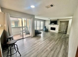 1516 Bay Area Blvd APT A-8, Houston, TX 77058