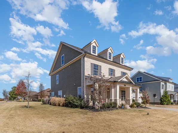 4854 Kingdom Dr, Murfreesboro, TN 37128